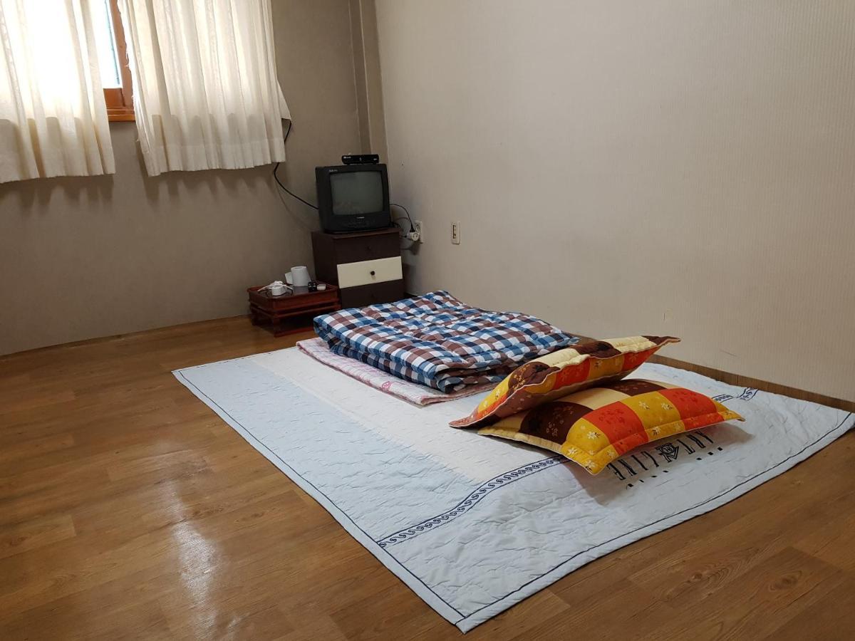 Samcheongdong Korea Guesthouse Сеул Екстериор снимка